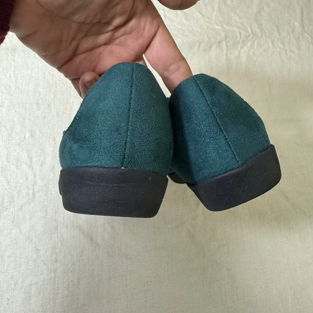 Comfortview Mary Jane Casual Shoes Women's Size 9.5 Emerald Green Faux Suede